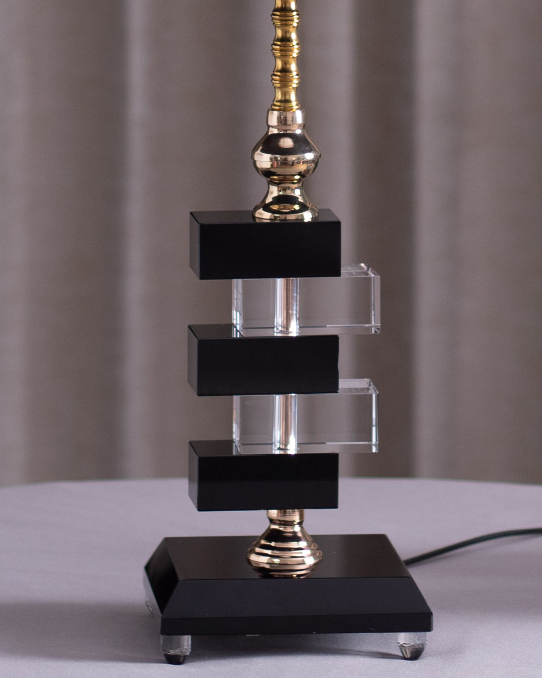 Brilliant Glow Crystal Glass Table Lamp