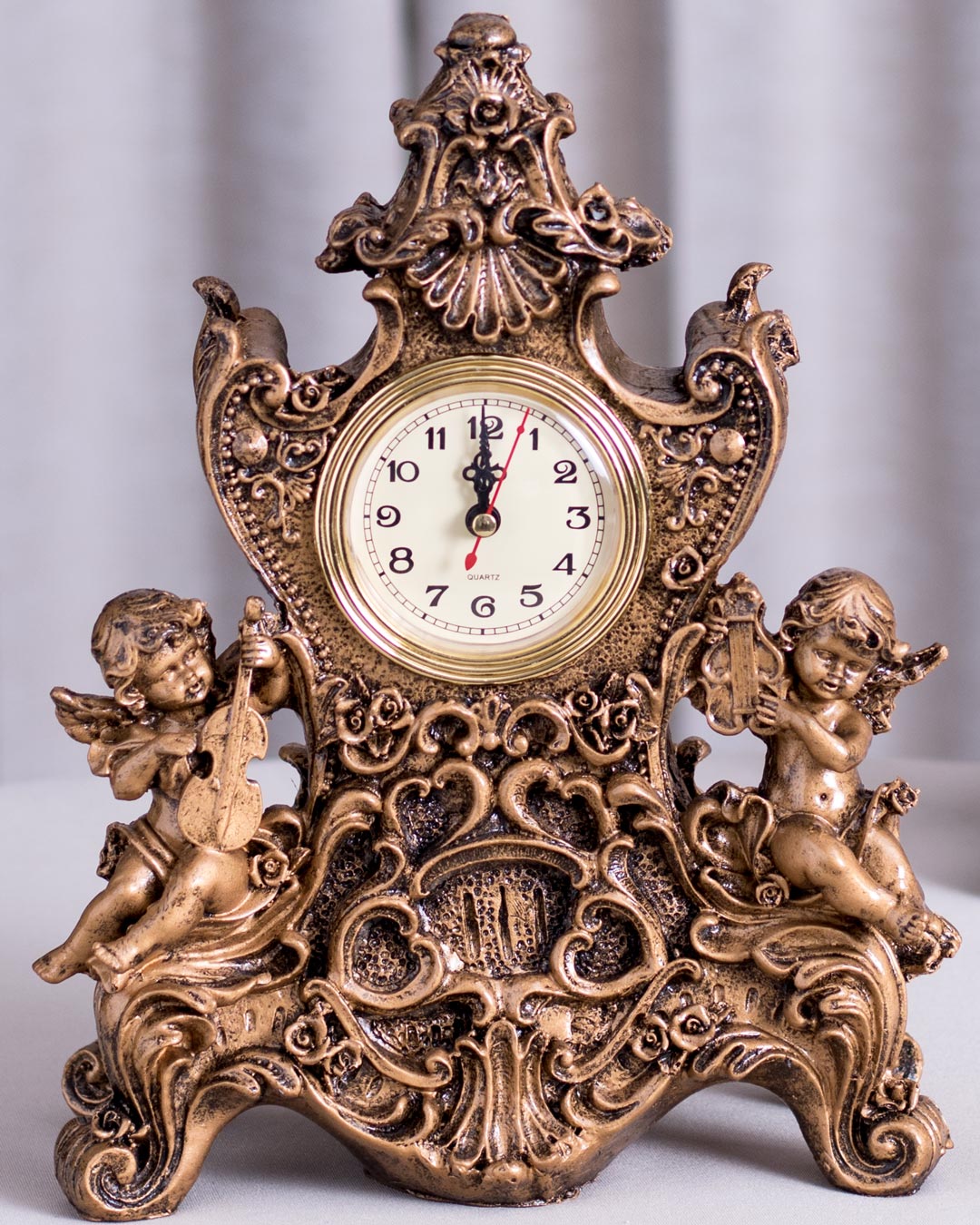 Regal Vintage Mantle Clock