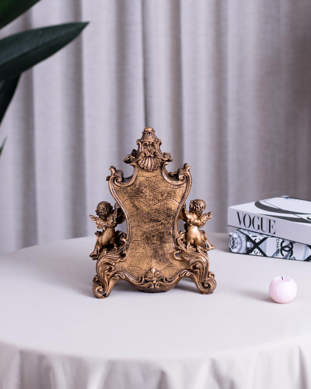 Regal Vintage Mantle Clock