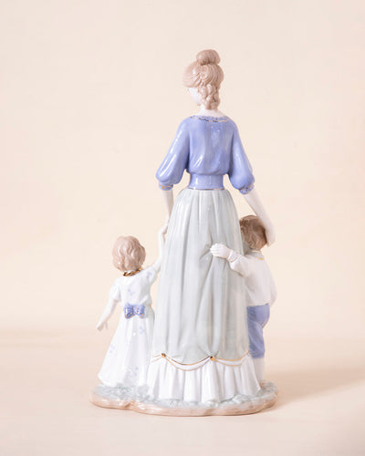 Victorian Lady - Fine Porcelain Figurine
