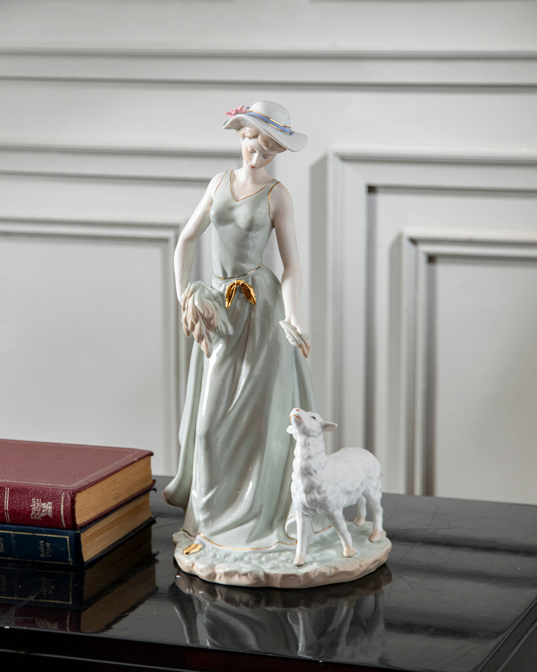 Victorian Lady - Fine Porcelain Figurine