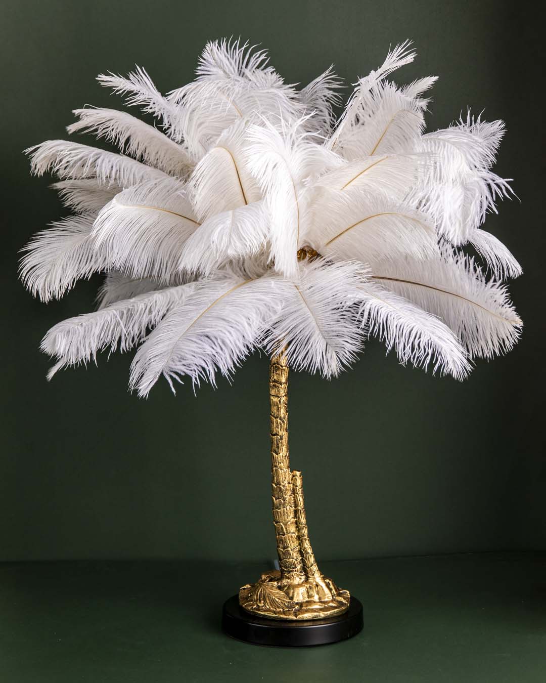 Palm Tree Ostrich Decorative Feather Table Lamp