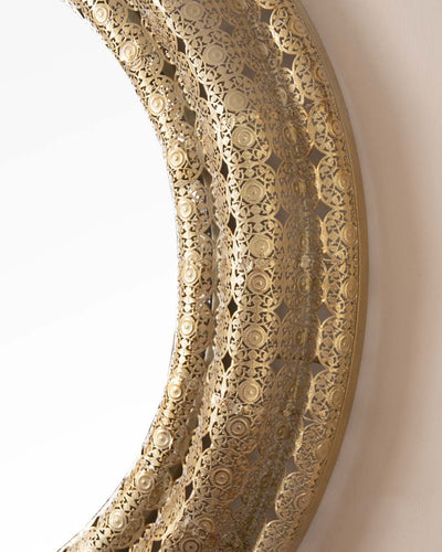 Lace Round Metal Wall Mirror