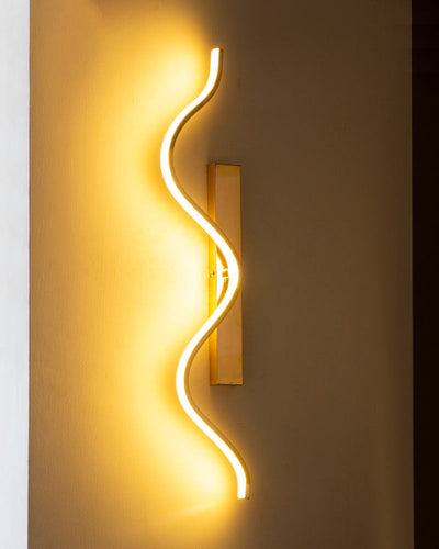 Wave Luxe Wall Light