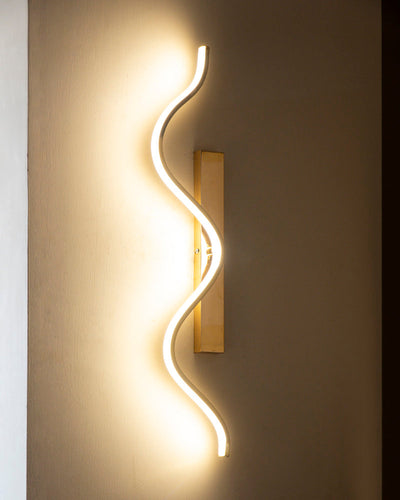 Wave Luxe Wall Light