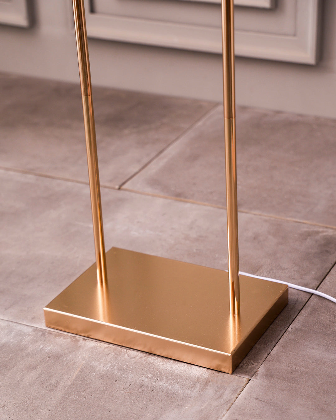 Vertical Floating Butterfly Floor Lamp