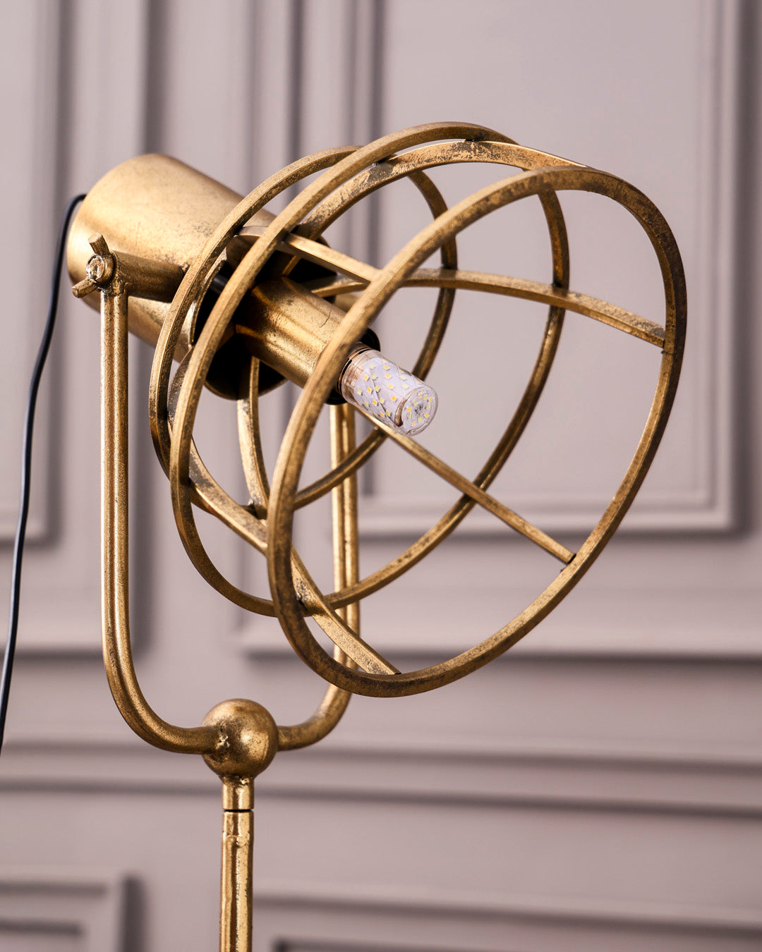 Retro Luxe Tripod Floor Lamp