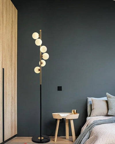 Vertical Globe Cluster Floor Lamp