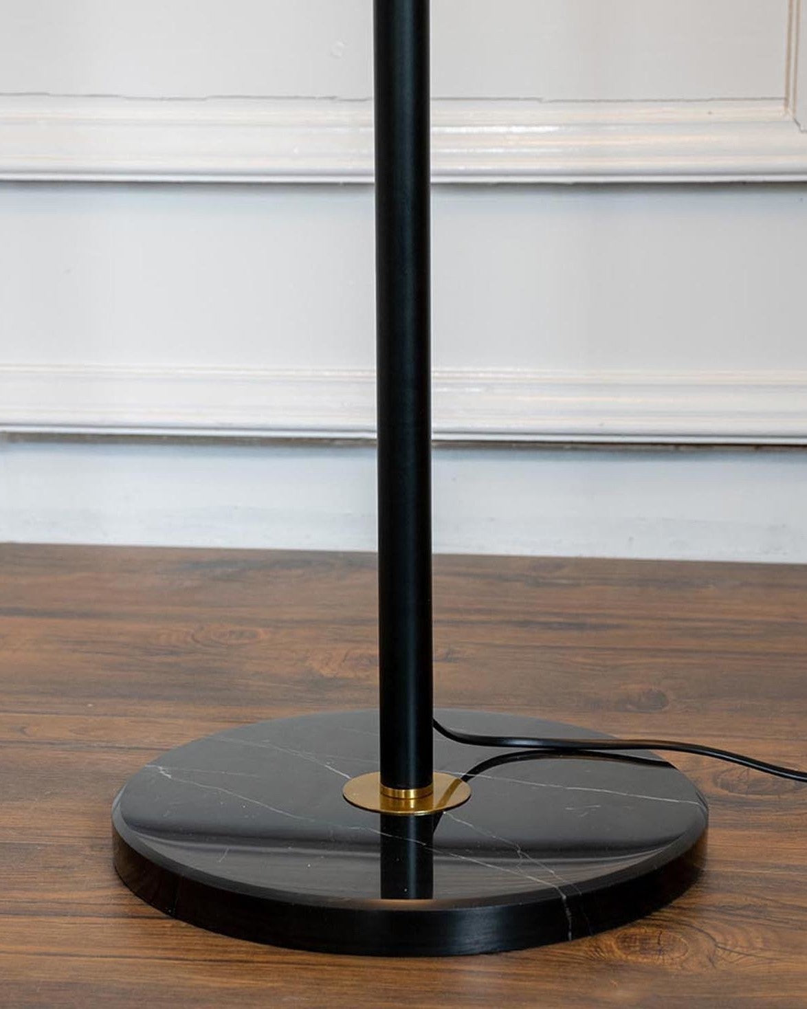 Vertical Globe Cluster Floor Lamp