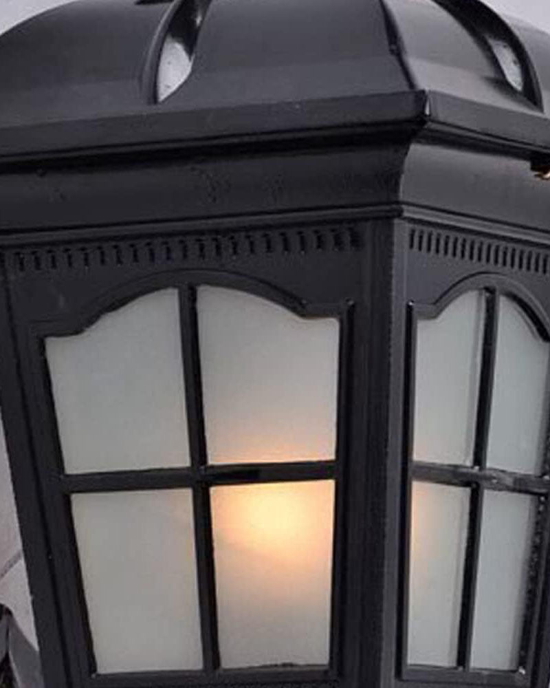 Black Classic Outdoor Wall Light