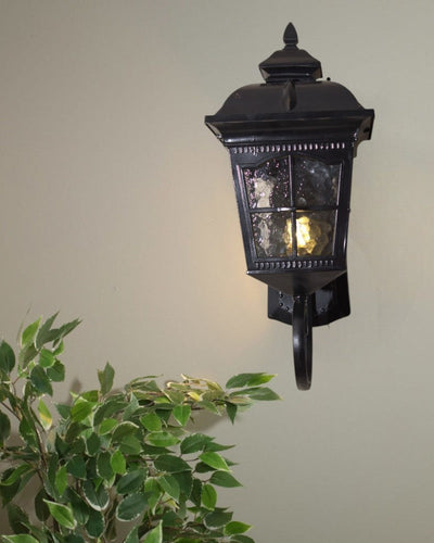 Outdoor Garden Wall Light - Black