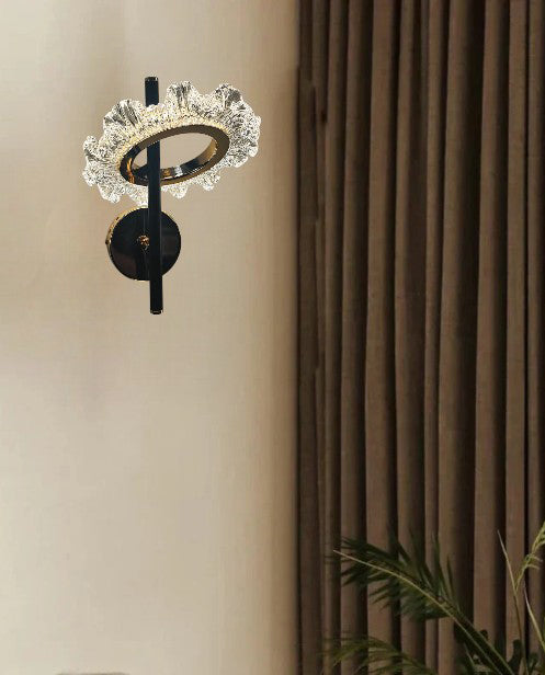 Spiral Lace LED Wall Light