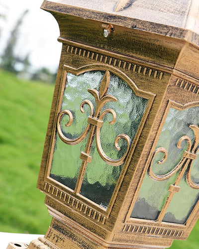 Royal Forge Gate Light
