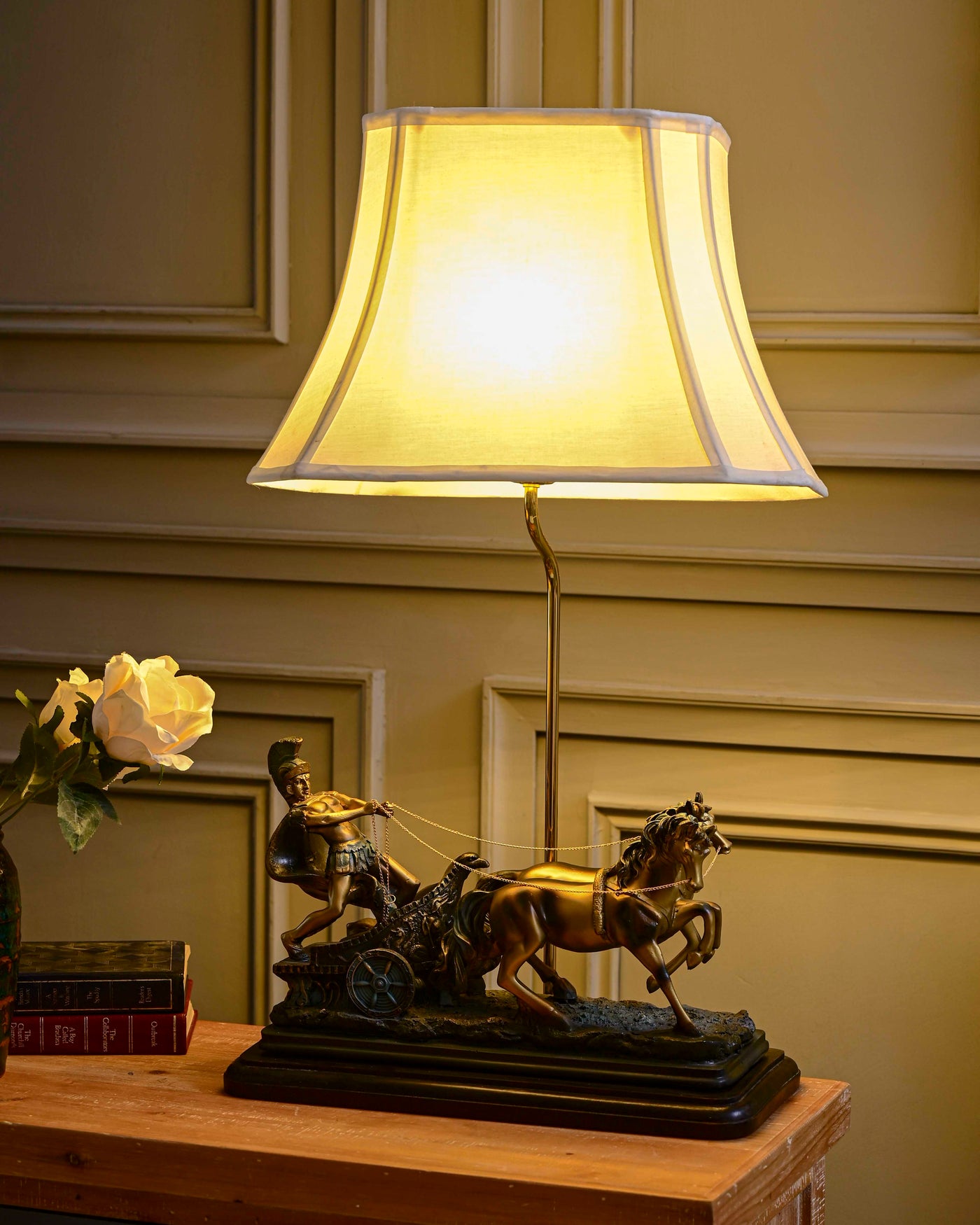 Roman Gladiator Chariot Table Lamp