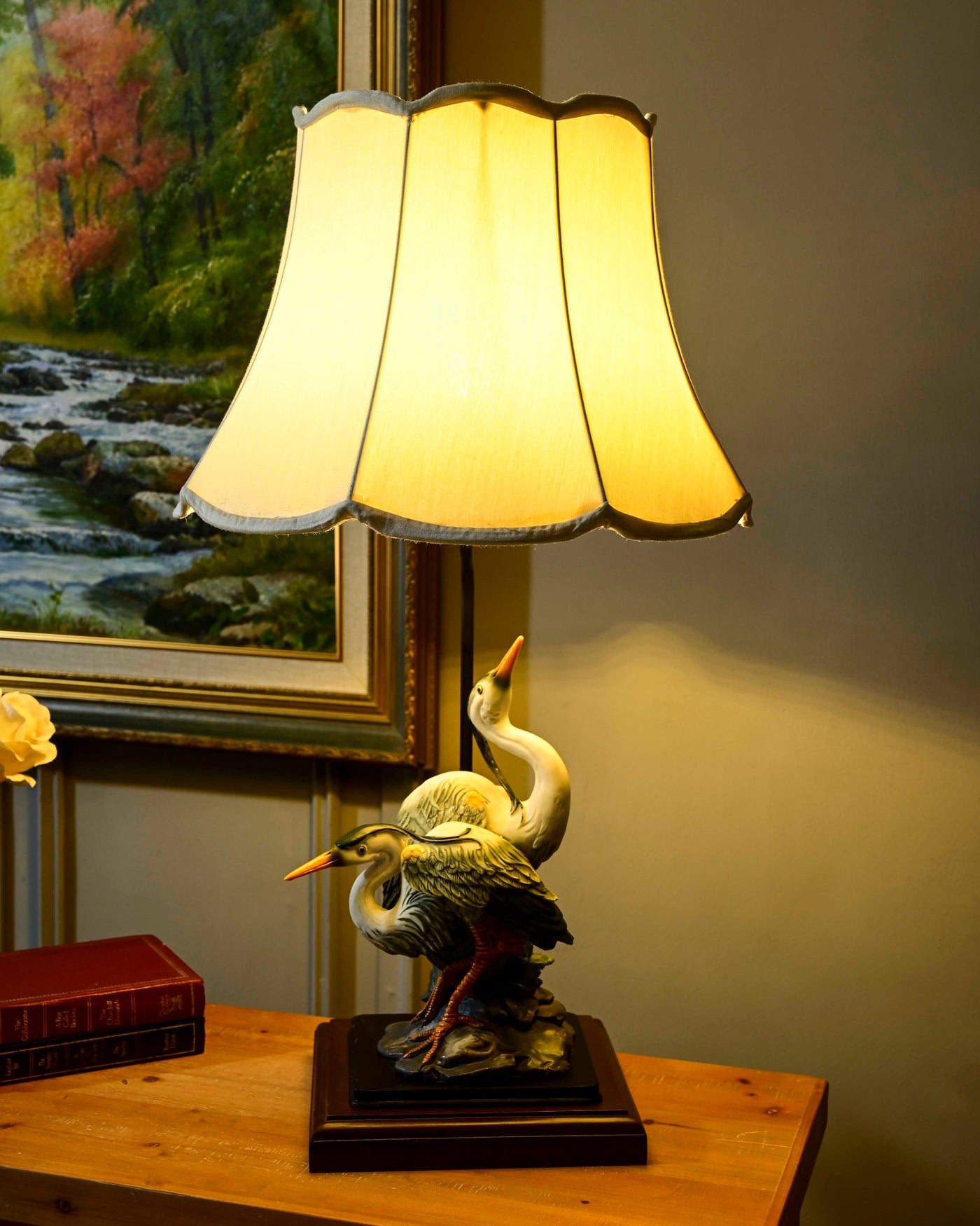 'Elegance in Nature' Cranes Figurine Table Lamp