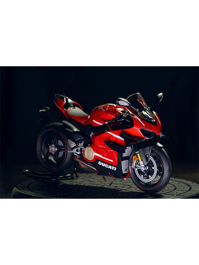 Ducati Panigale V4 1:12 Scale Diecast Model Bike in Red - Premium Acrylic Display Box Included