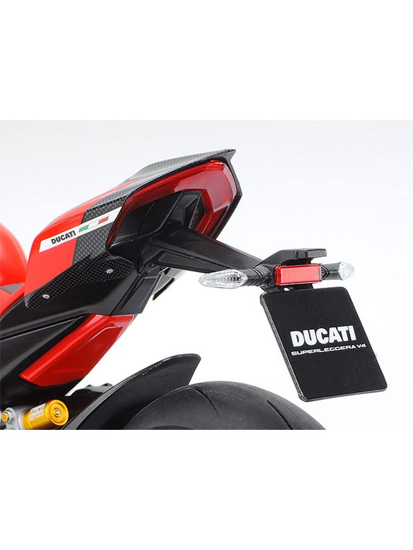 Ducati Panigale V4 1:12 Scale Diecast Model Bike in Red - Premium Acrylic Display Box Included