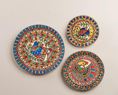 Hand Painted Madhubani Art on Wood – Peacock Harmony Décor Plates (Set of 3)